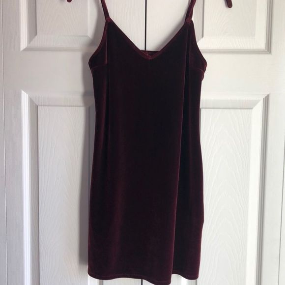 Hollister Dresses & Skirts - Red Velvet Hollister Dress
